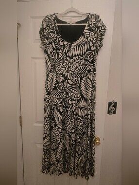 EUC-WORN ONCE! LOFT BLACK/CREAM TROPICAL LEAF PRINT MAXI DRESS ~ SIZE LARGE